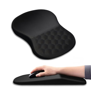 Musmatta med håndleddsstøtte mot musarm