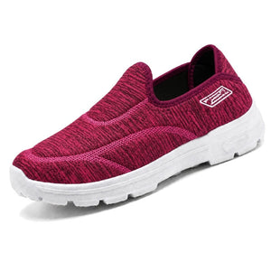 Slip-on promenadskor med ventilerande ovandel
