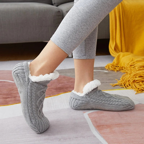 Toffelsockor med sklisikring - varma innesockor
